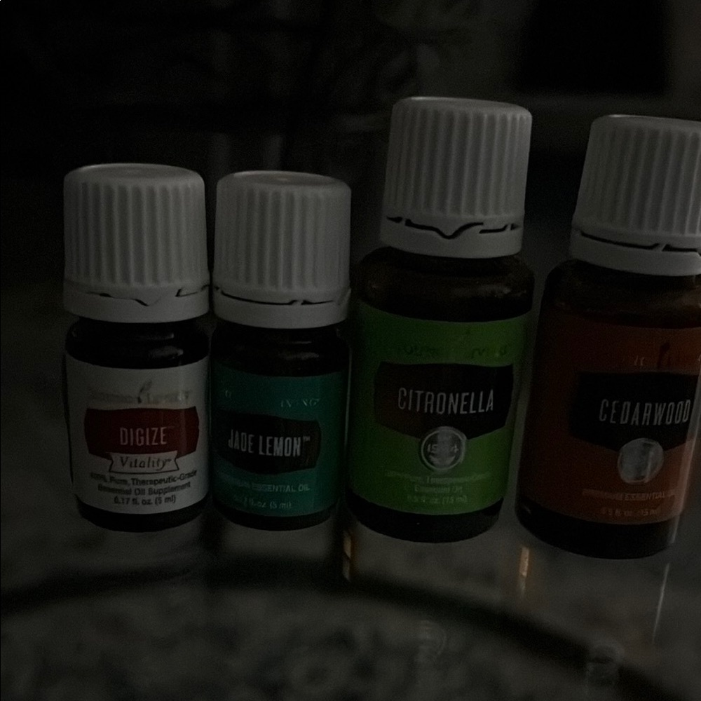 Young Living Essential Oil Set - Digize, Jade Lemon, Citronella, Cedarwood